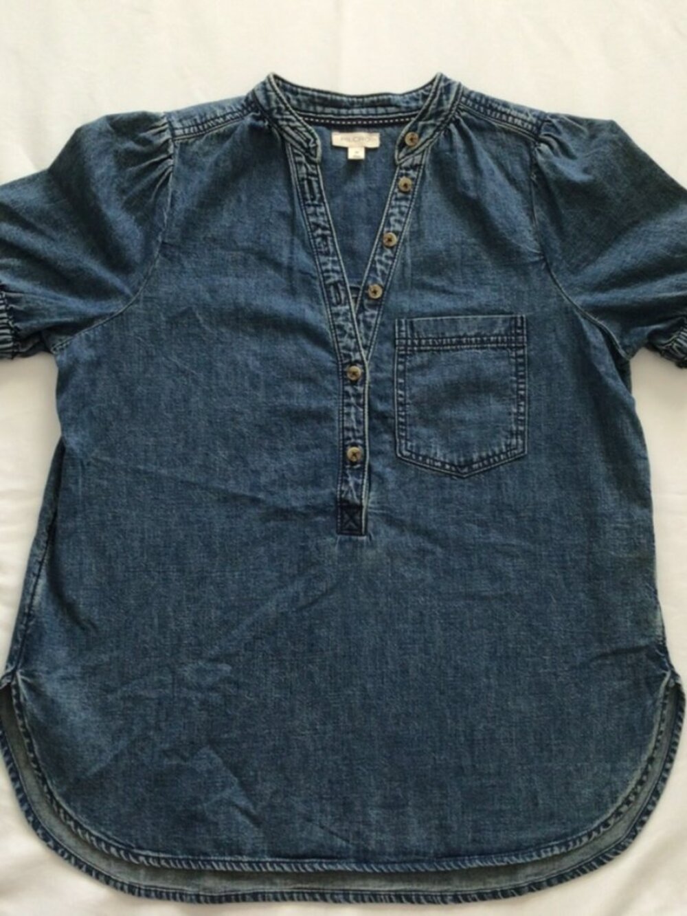 ANTHRO Aly Denim Blouse Sz XS